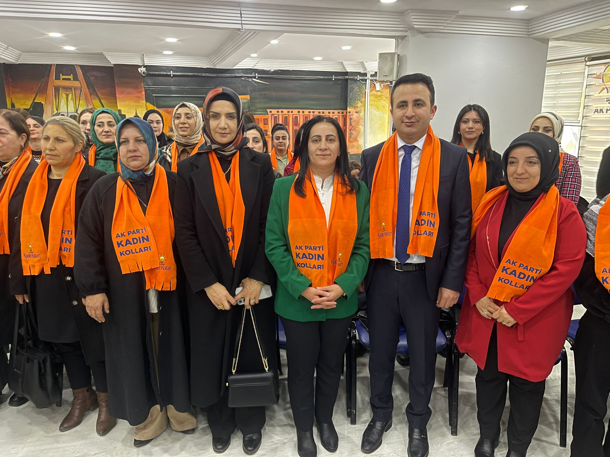 Hakkari AK Parti Kadın Kolları Başkanlığından 8 Mart açıklaması