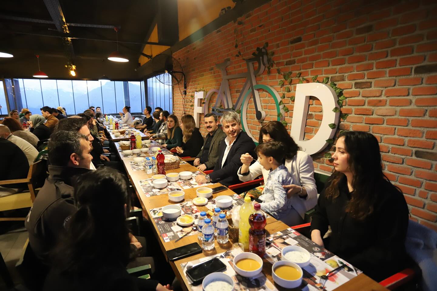 Kaymakam Kumcu, iftarda polislerle bir araya geldi