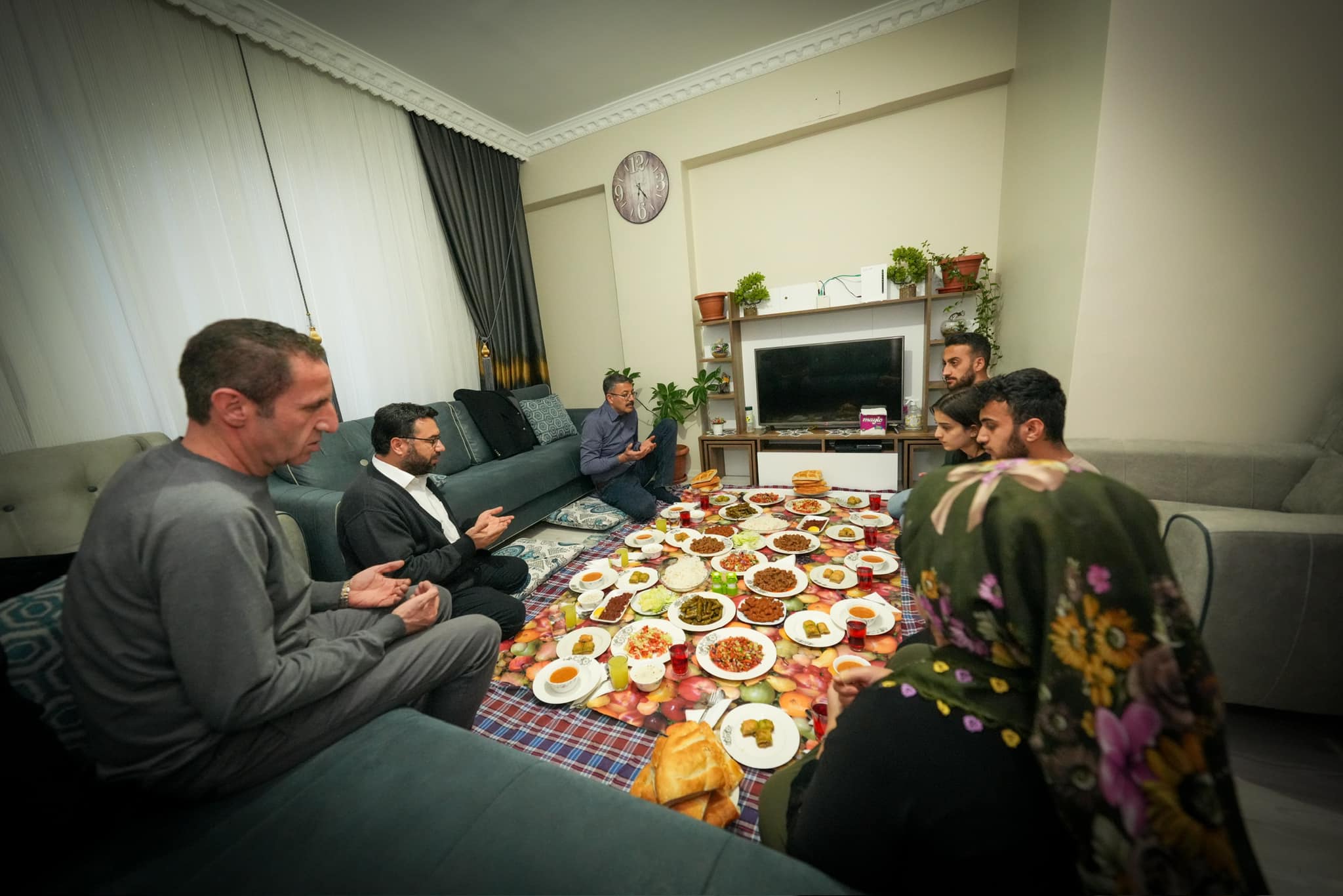 Vali Çelik, Şehit Ailesini Ziyaret Etti