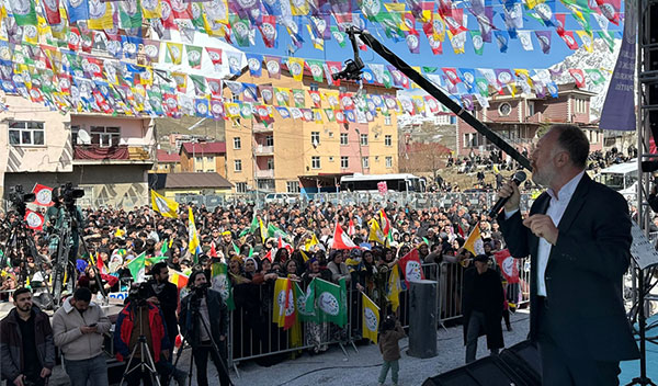 Dem Parti, Hakkari'de final mitingini düzenledi