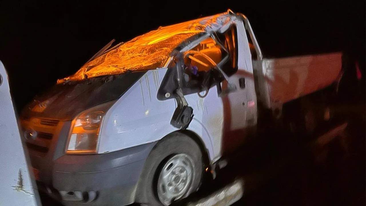 Hakkari - Çukurca yolunda kaza: 2 yaralı