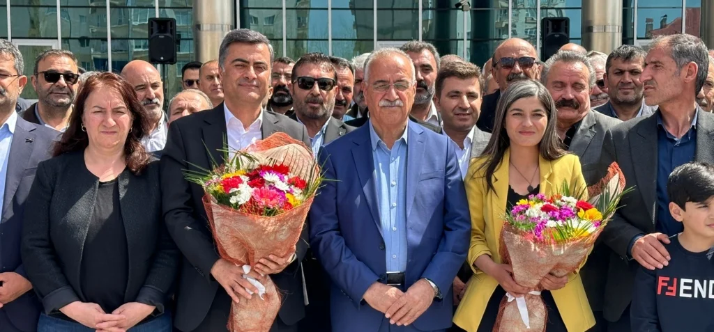 Van Büyükşehir Belediye eş başkanları Şedal ve Zeydan’dan çağrı