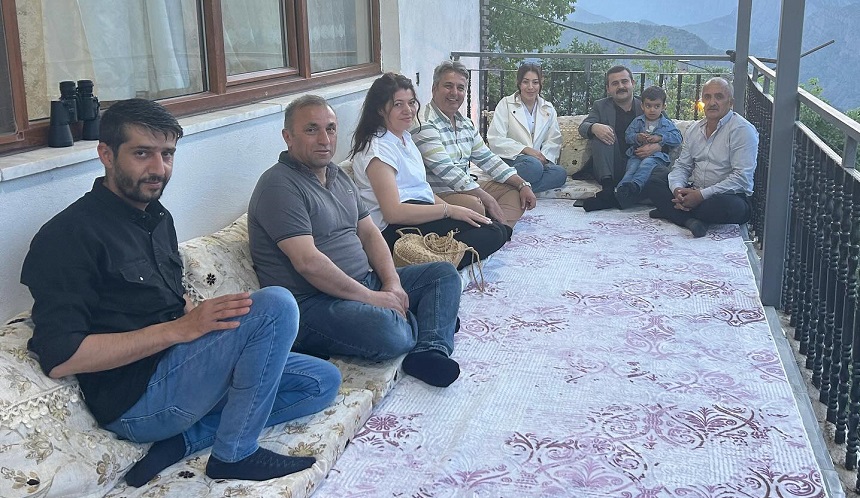 Kaymakam Kumcu'dan Gazi Ailesine Ziyaret!