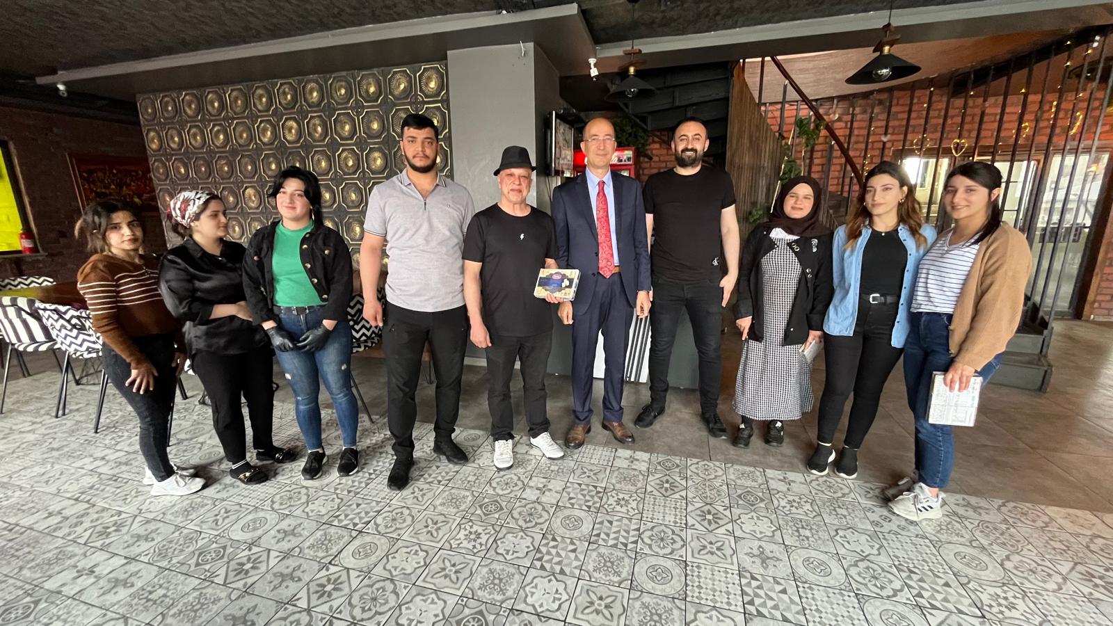 Esendere Belediye Başkanı Büyüksu, Çalışan işçileri ziyaret etti