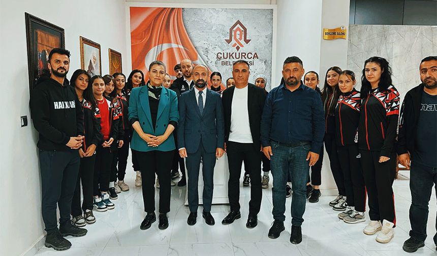 Hakkari Kadın Voleybol takımından Çukurca ziyareti