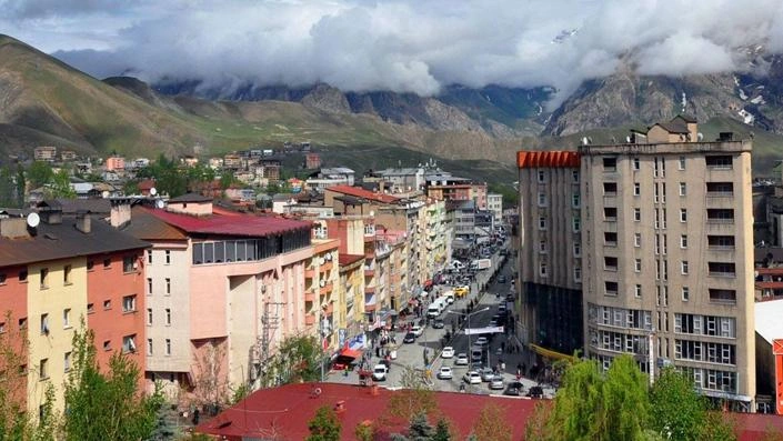 Hakkari ve ilçelerinde kaç Suriyeli yaşıyor?