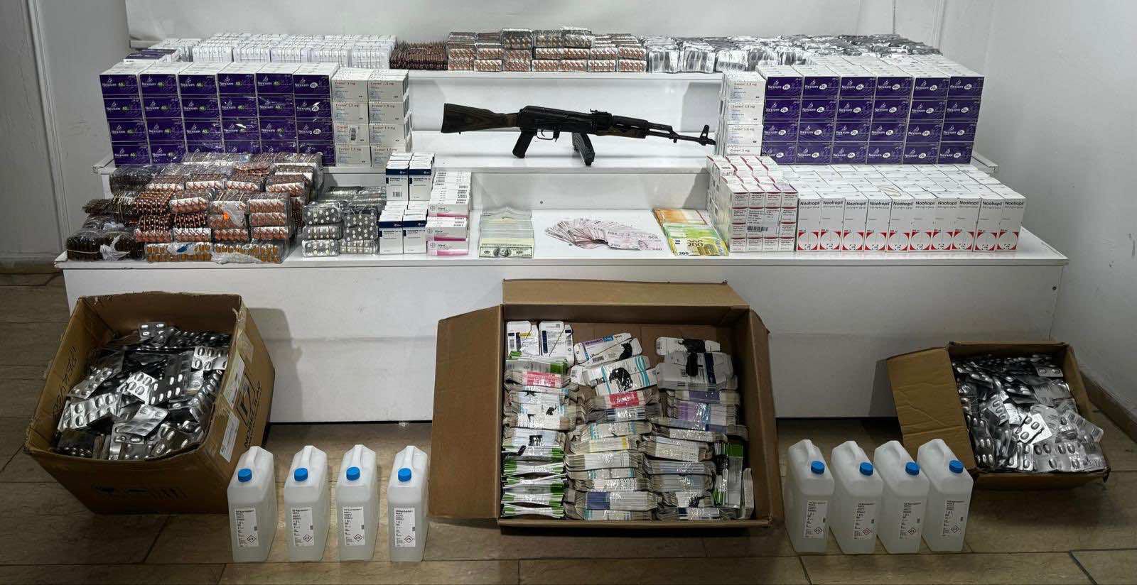 Hakkari'de operasyon: 12 gözaltı