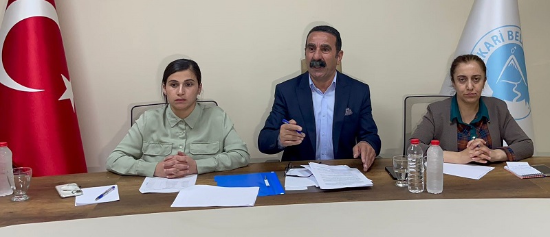 Eş Başkanlar, Hakkari Belediyesinin borcunu açıkladı