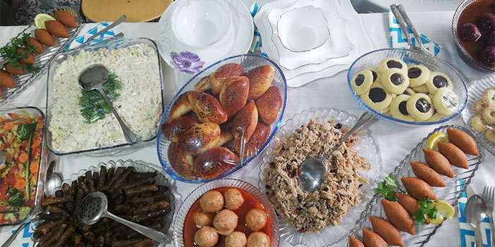 Hakkari'de aşçı adayları hünerlerini sergiledi