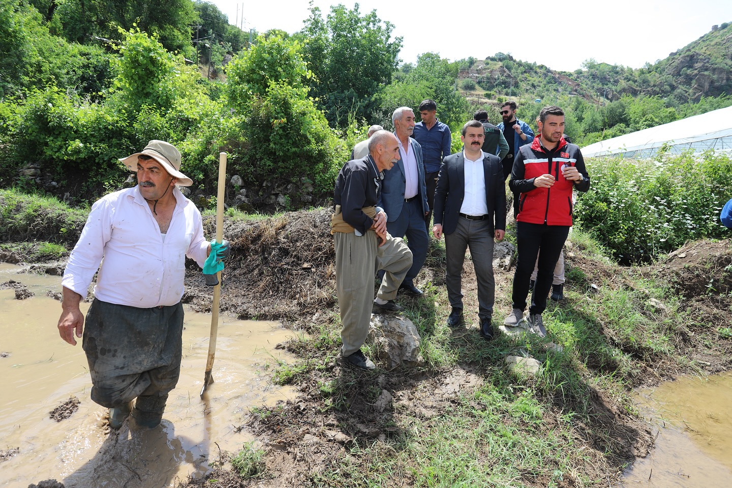 Kaymakam Kumcu çiftçilerle bir araya geldi