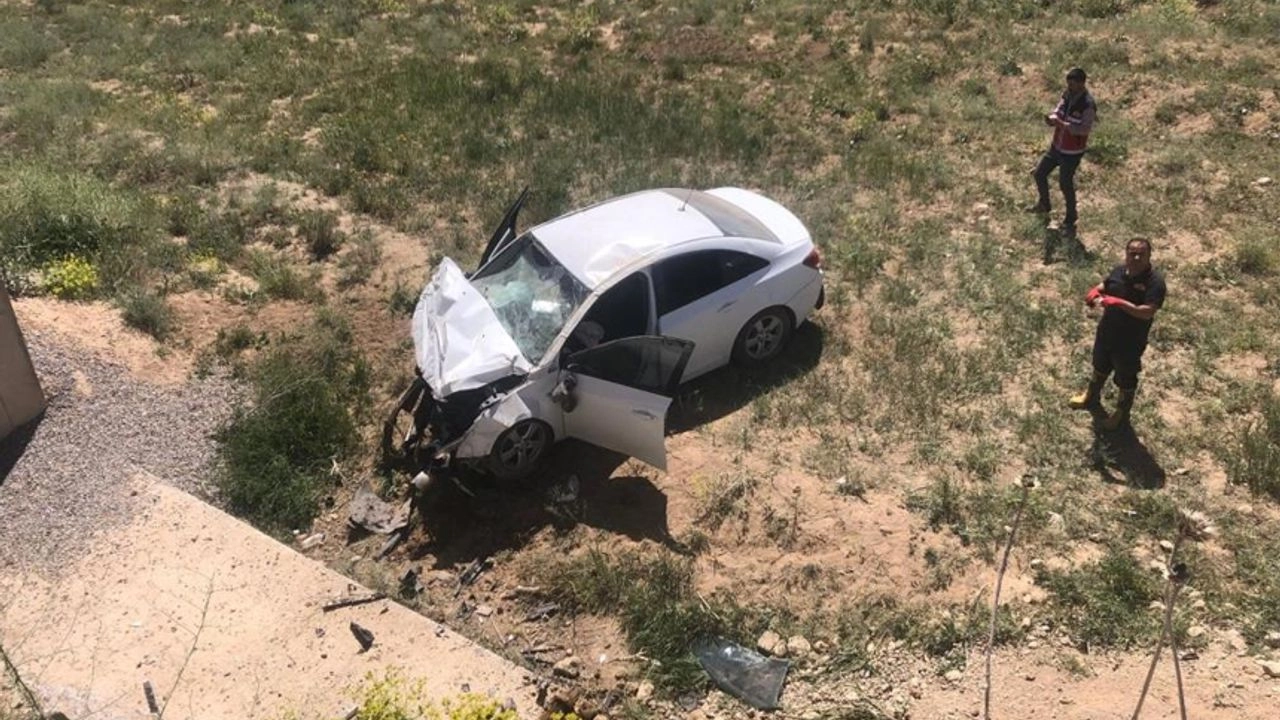 Hakkari-Van karayolunda kaza: 1 Yaralı