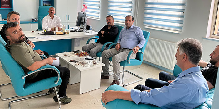 Hakkari Gazeteciler Cemiyeti'nden Müdür Ertuş'a ziyaret