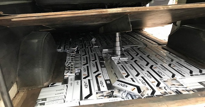 Hakkari'de 2 bin 400 paket sigara ele geçirildi!