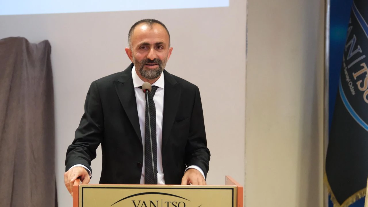 Van Gölü Gazeteciler Cemiyeti’nin yeni başkanı Aşan oldu