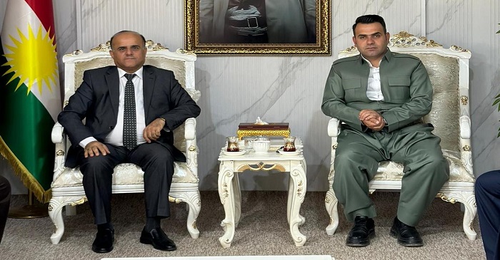 Derecik Belediye başkanı Dinç, Sınır kapısını ziyaret etti