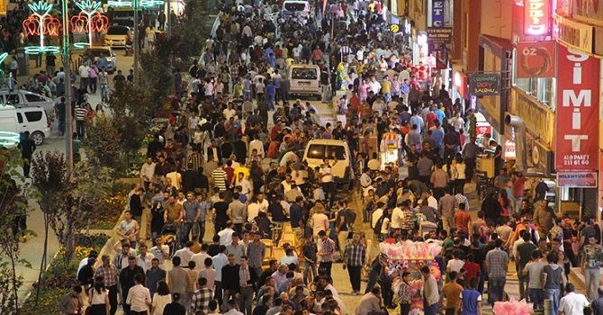 İlk iftar Hakkari'de yapılacak