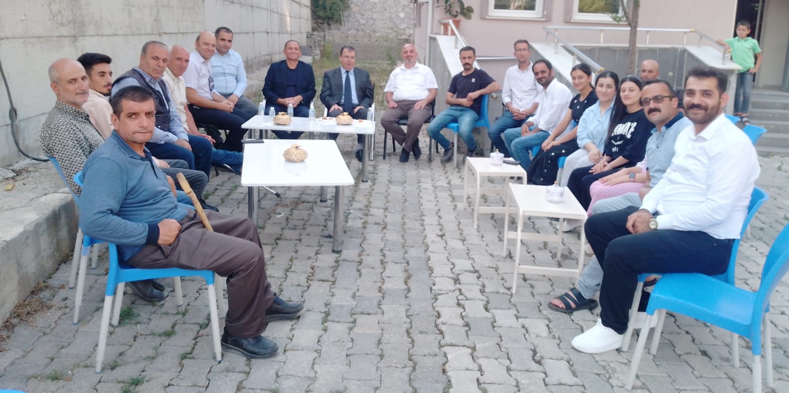 Gazeteci Yazar Avcı'dan Engeliler derneğine ziyaret