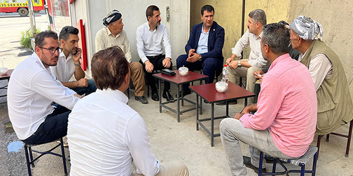 Şakar ve Tekin'den Şemdinli esnafına ziyaret