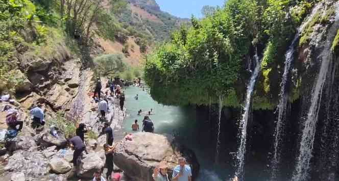 Son 24 saatte 2'si çocuk 4 kişi boğularak can verdi