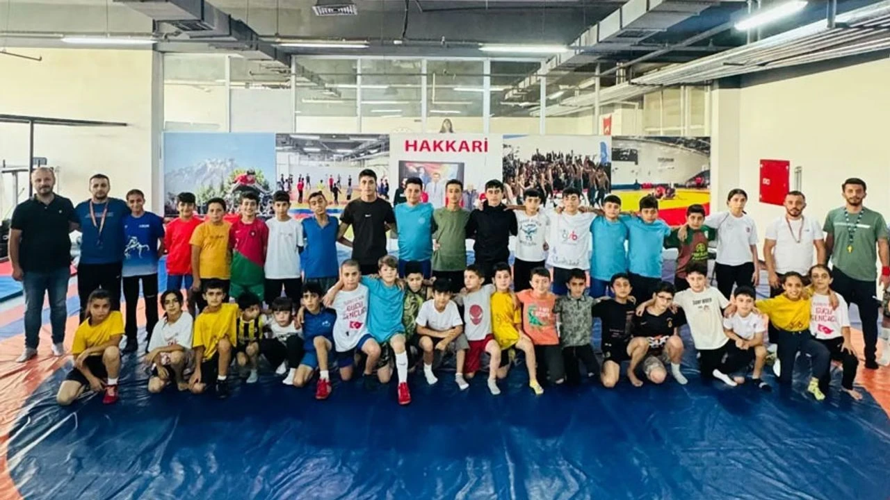 Hakkari’de 30 Ağustos Zafer Bayramı etkinlikleri