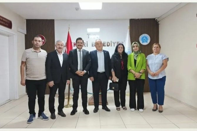 Genel Başkan Ayva Hakkari’de ziyaretlerde bulundu