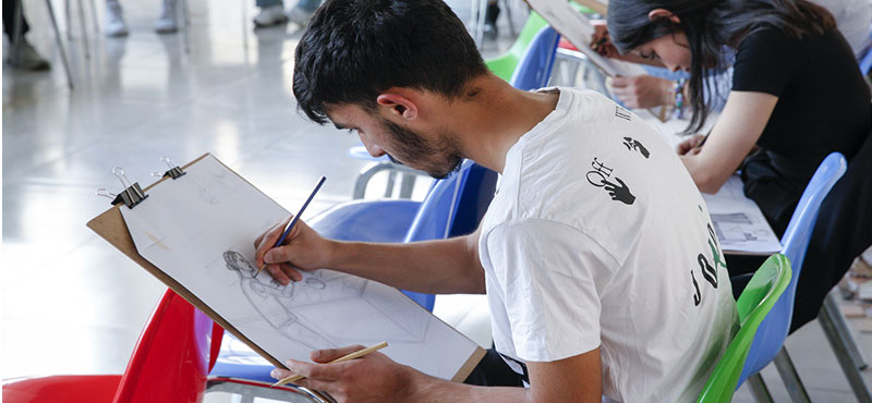 Hakkari Üniversitesi Resim Bölümü Sınavı Başarıyla Tamamlandı