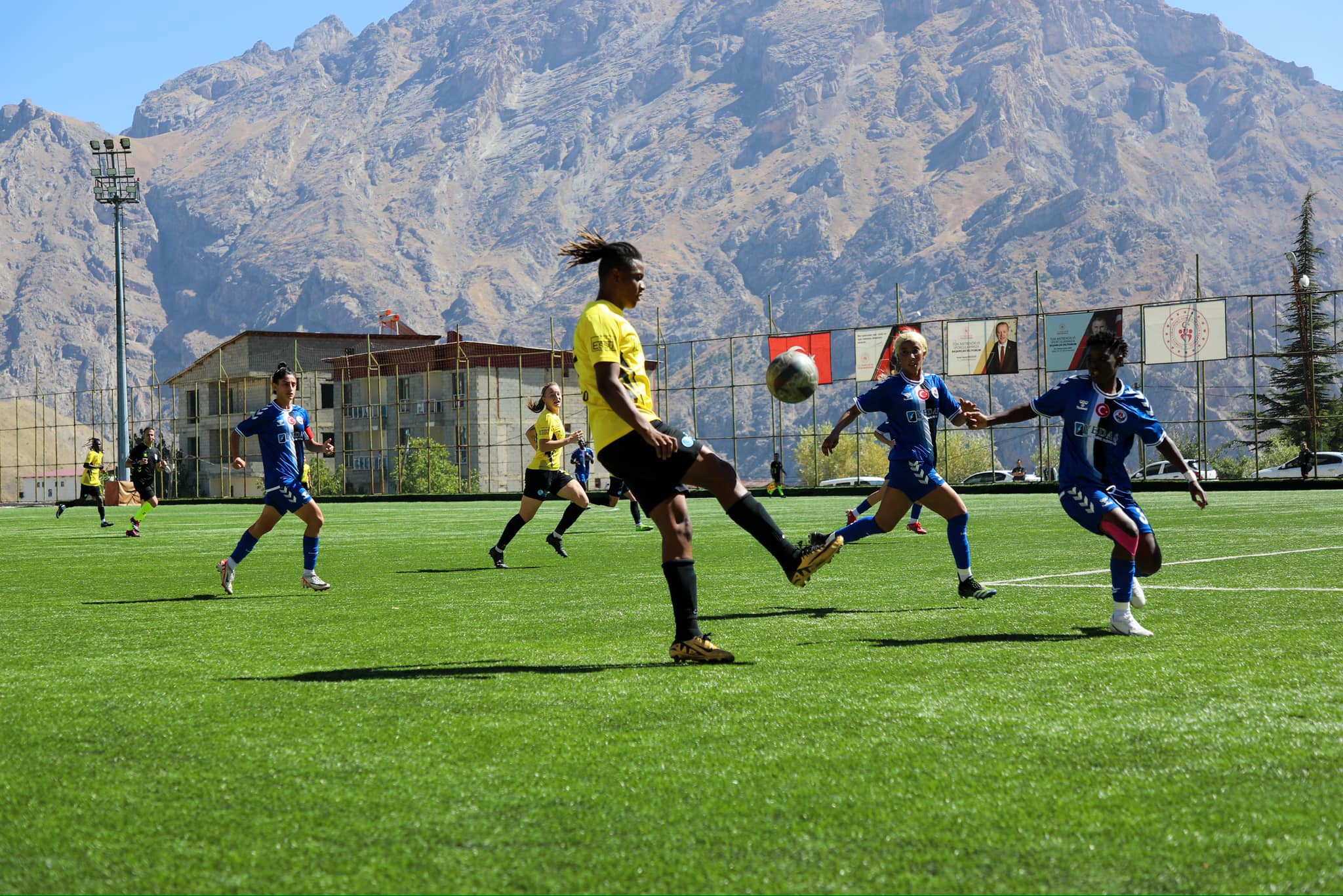 Hakkarigücü: 2 - ALG Spor: 3