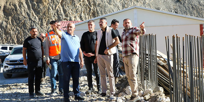 Vali Çelik, Yeni UMKE binasının inşaatını inceledi