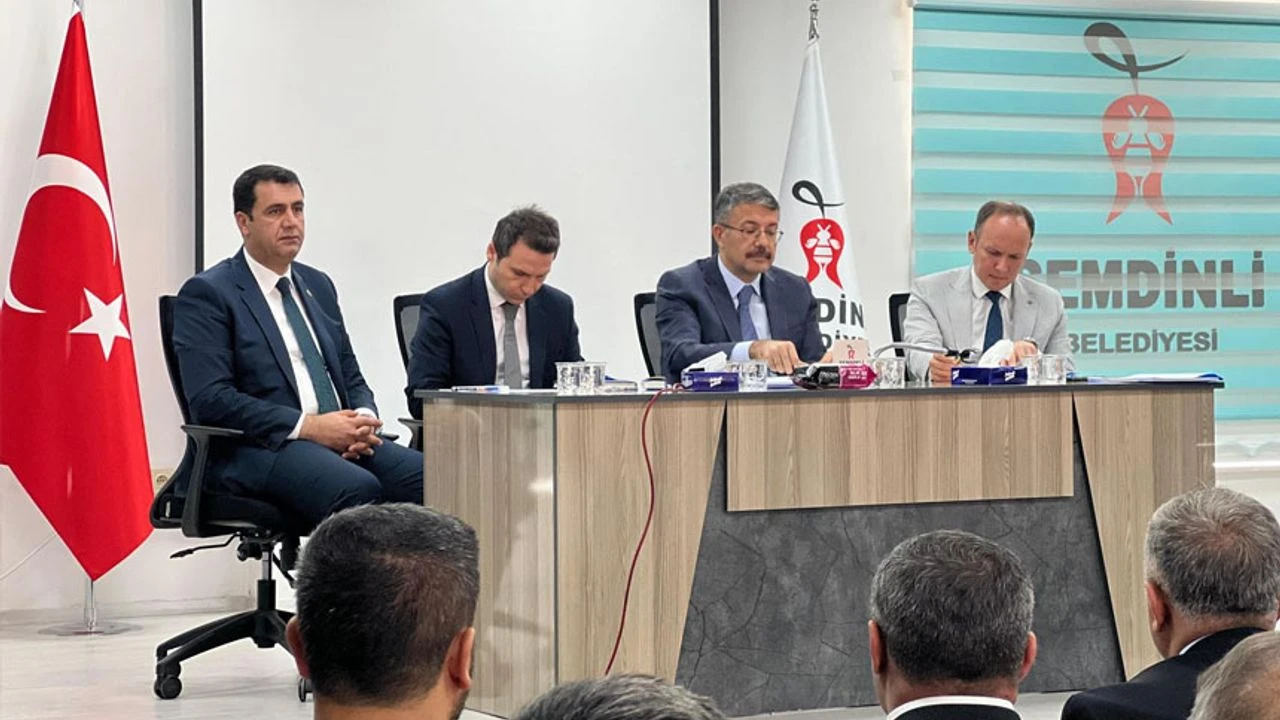 Şemdinli’nin sorunları masaya yatırıldı