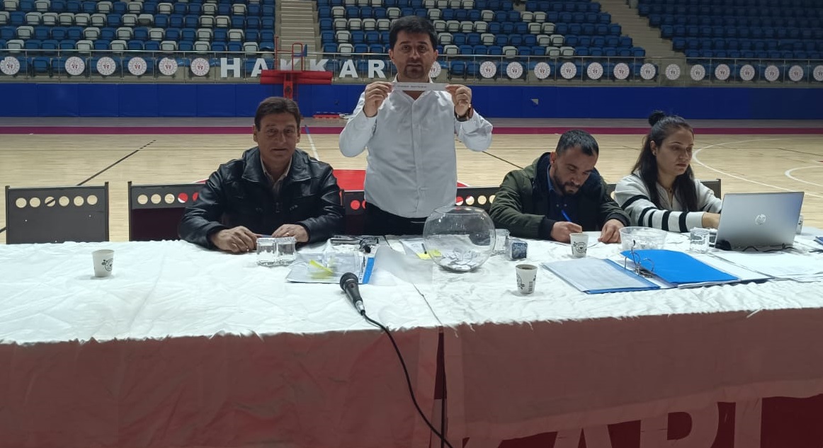 Hakkari ve ilçelerinde isimleri çıkan 60 kişi belli oldu