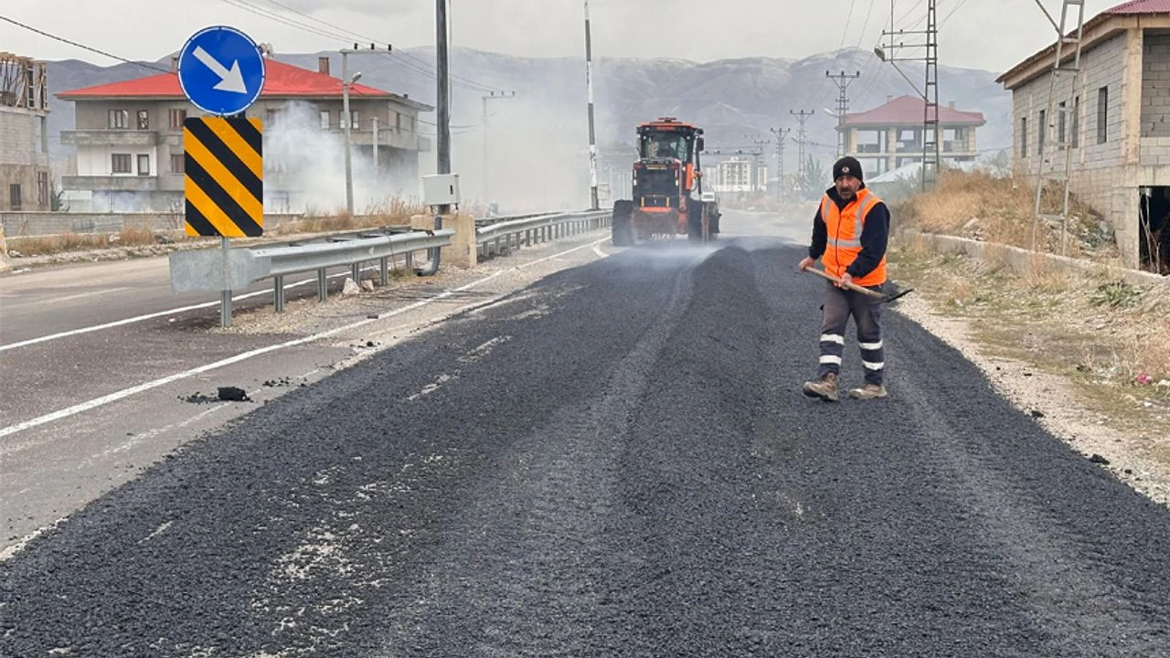 Yüksekova'da Asfalt çalışması!