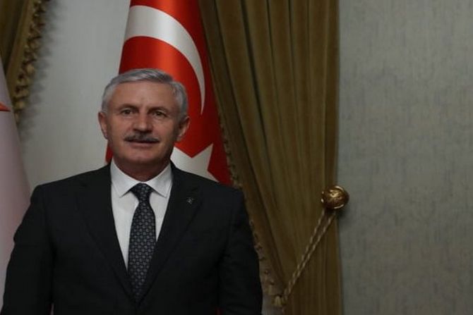 Eski Hakkari Milletvekili Özbek'ten Bahçeli'ye destek