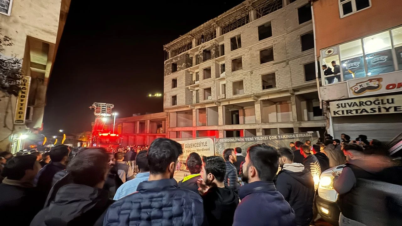 İntihar girişiminde bulunan şahsı Belediye Başkanı Şakar ikna etti