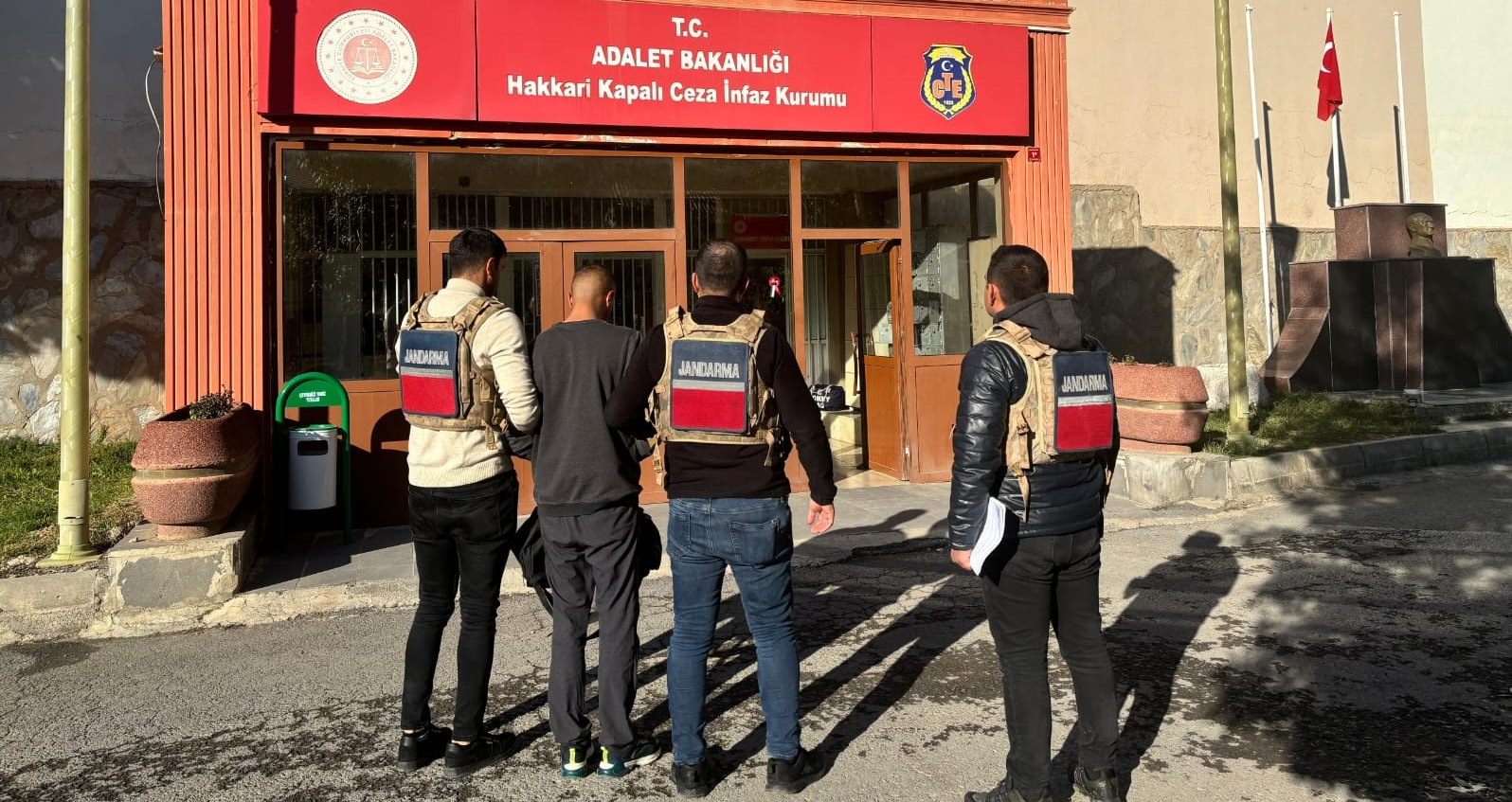 23 yıl Hapis cezası bulunan şahıs yakalandı