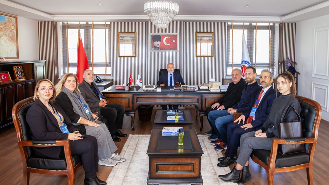 YÖKAK Değerlendirme Takımı Hakkari Üniversitesini ziyaret etti