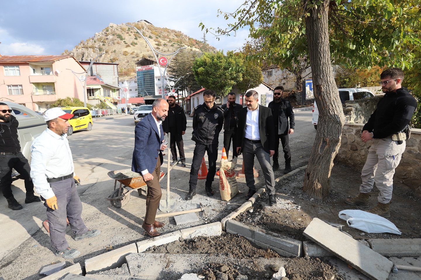 Kaymakam Kumcu ve Başkan Demir ilçede incelemelerde bulundu