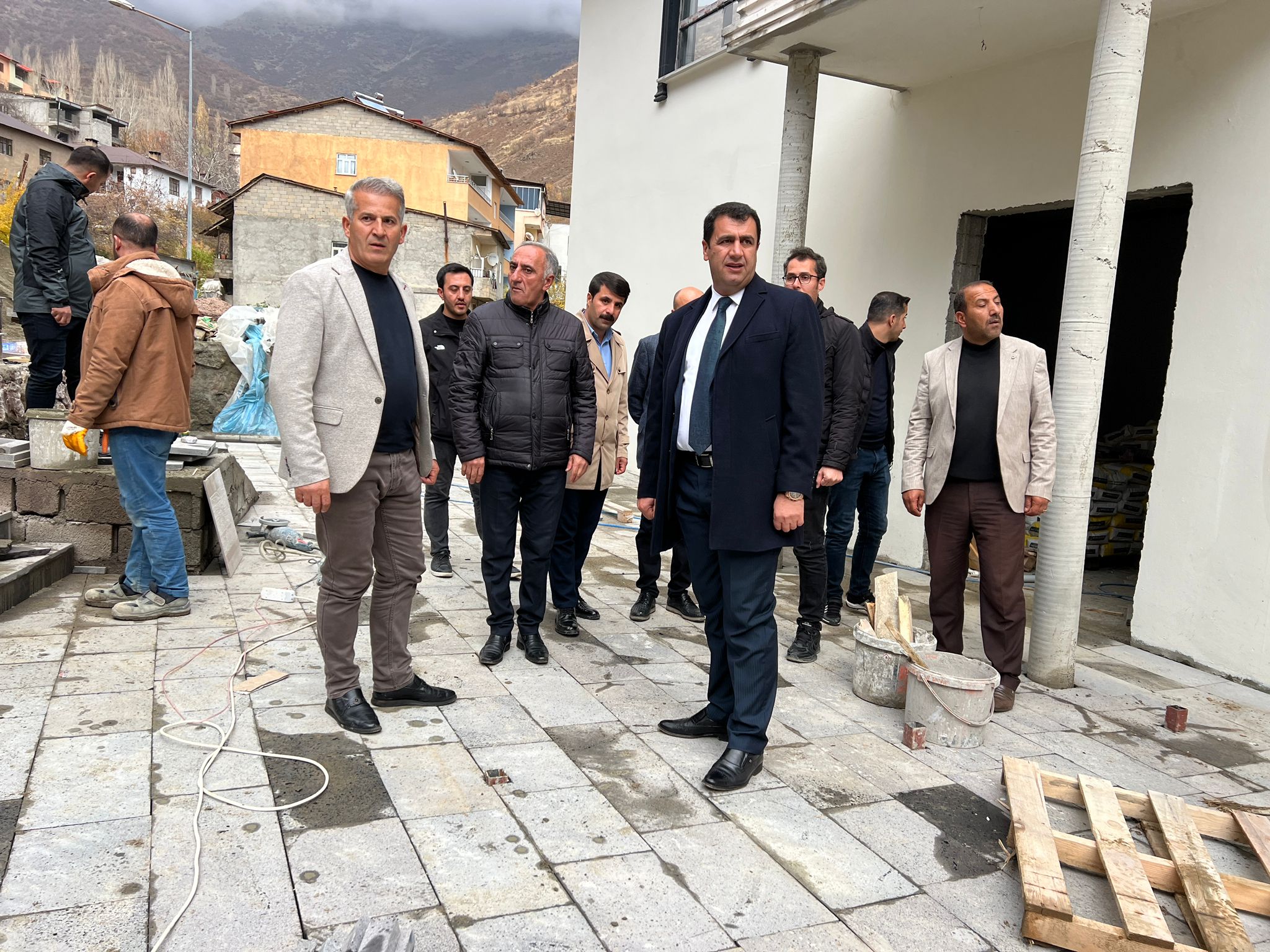 Başkan Şakar, saha çalışmalarını yerinde inceledi