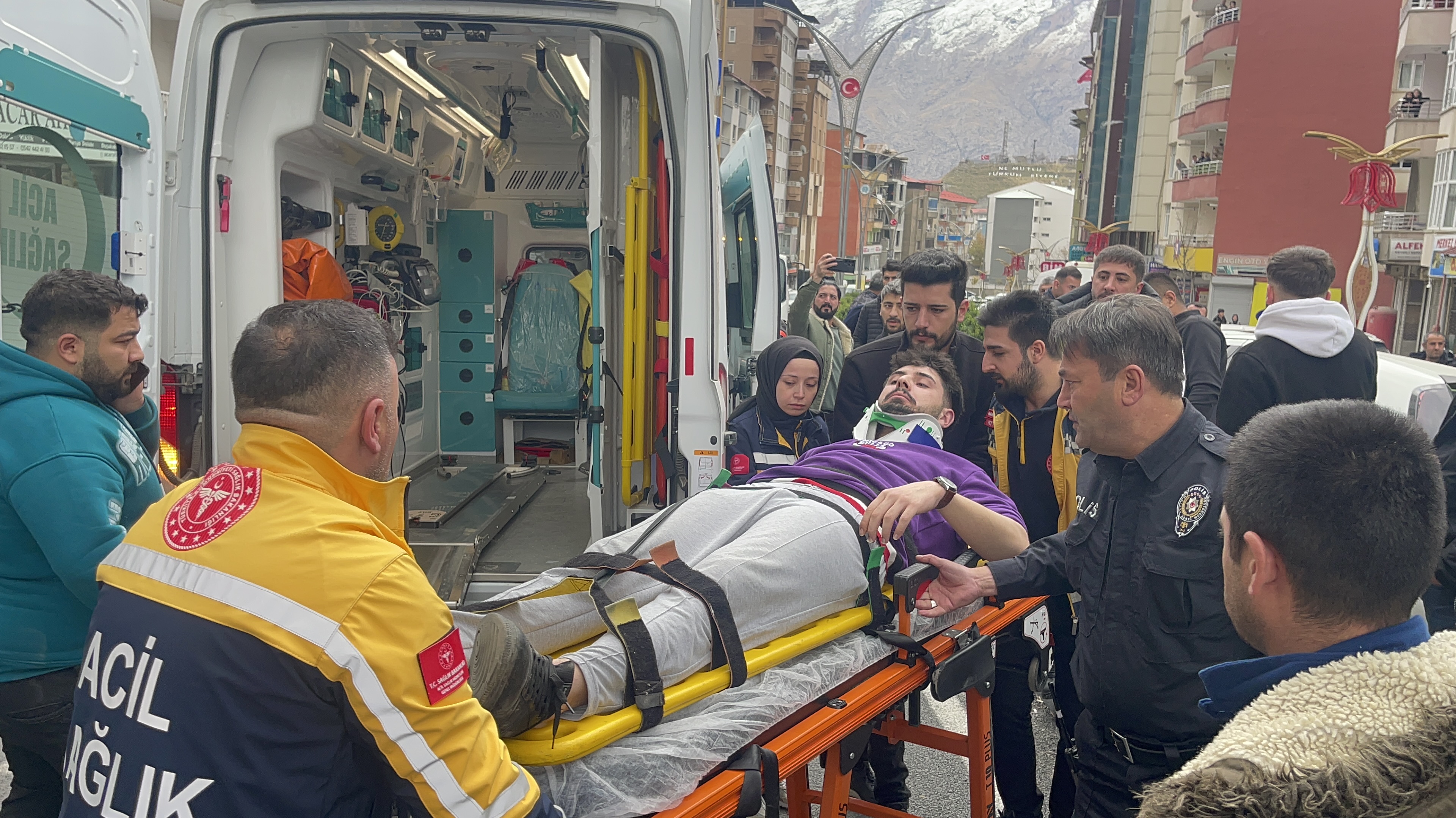 Hakkari’de kaza : 2 Yaralı