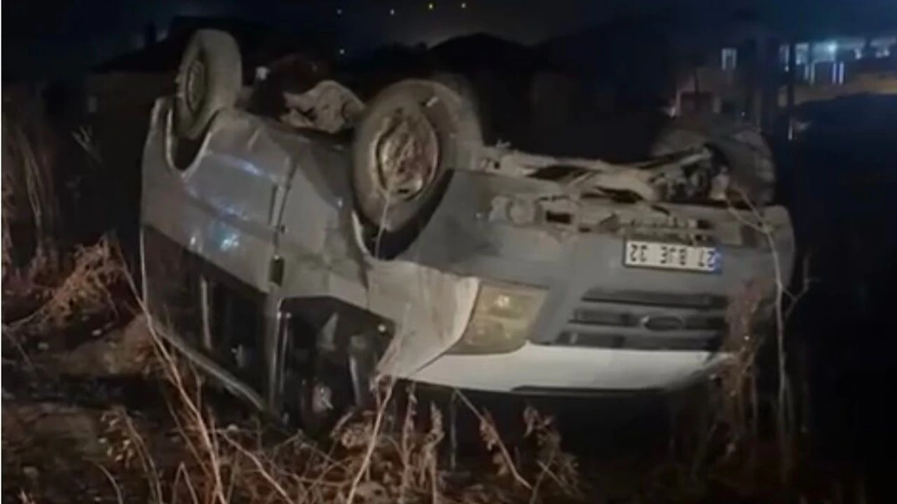 Minibüs takla attı: 7 yaralı