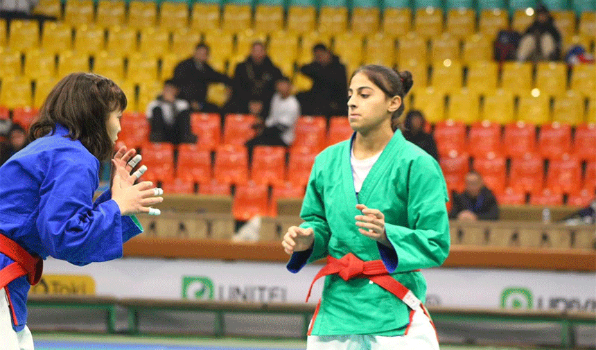 Hakkarili Rojda dünya üçüncüsü oldu