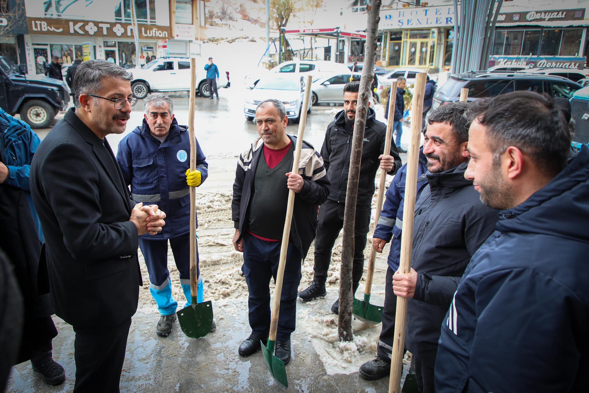 Vali Çelik’ten Karla Mücadele Çalışmalarına İnceleme