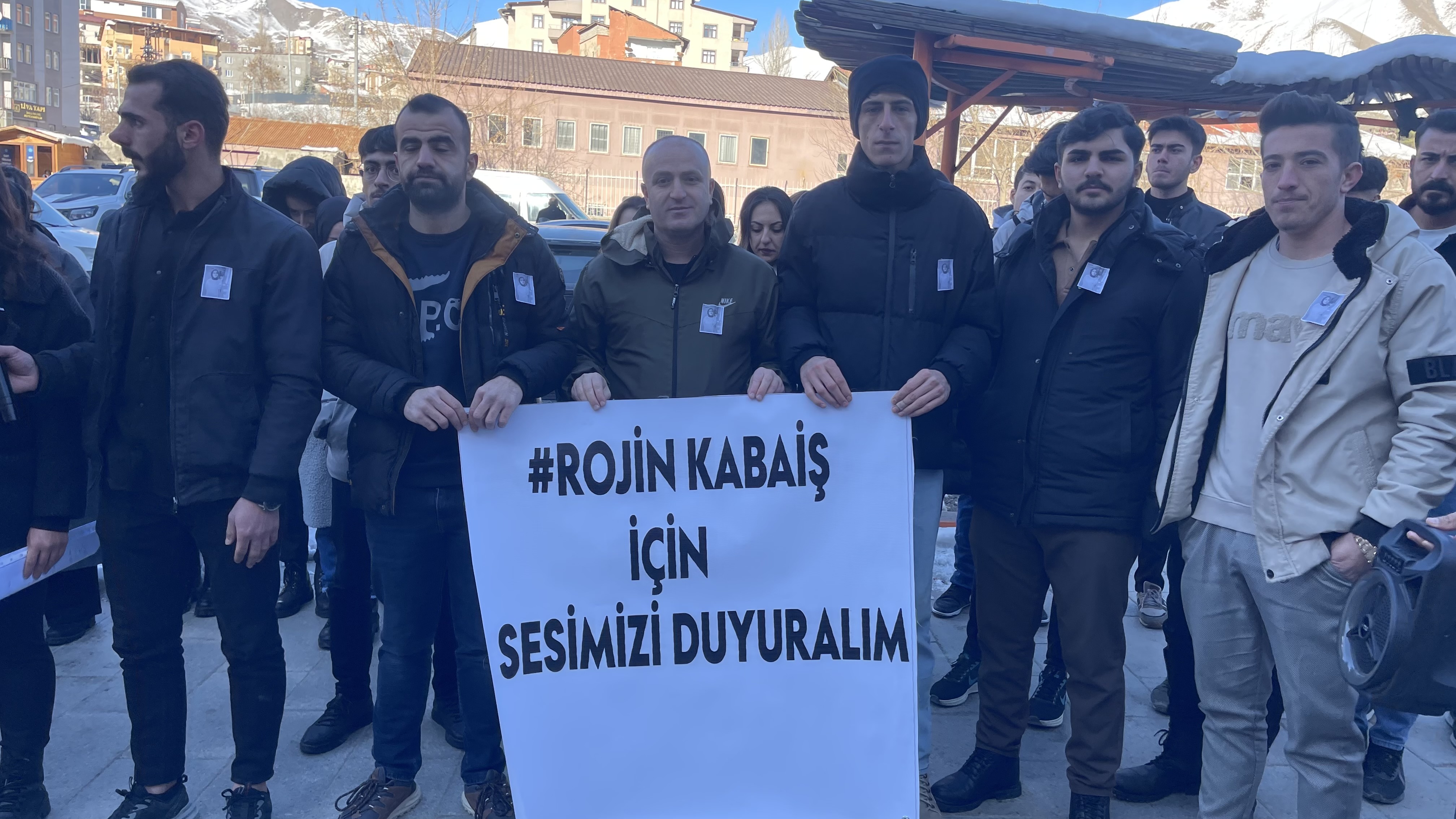 Hakkari Üniversitesinden Rojin Kabaiş için  Adalet Çağrısı