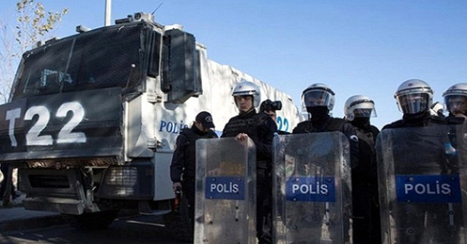 Van'da Gösteri ve Yürüyüşlere Geçici Yasak