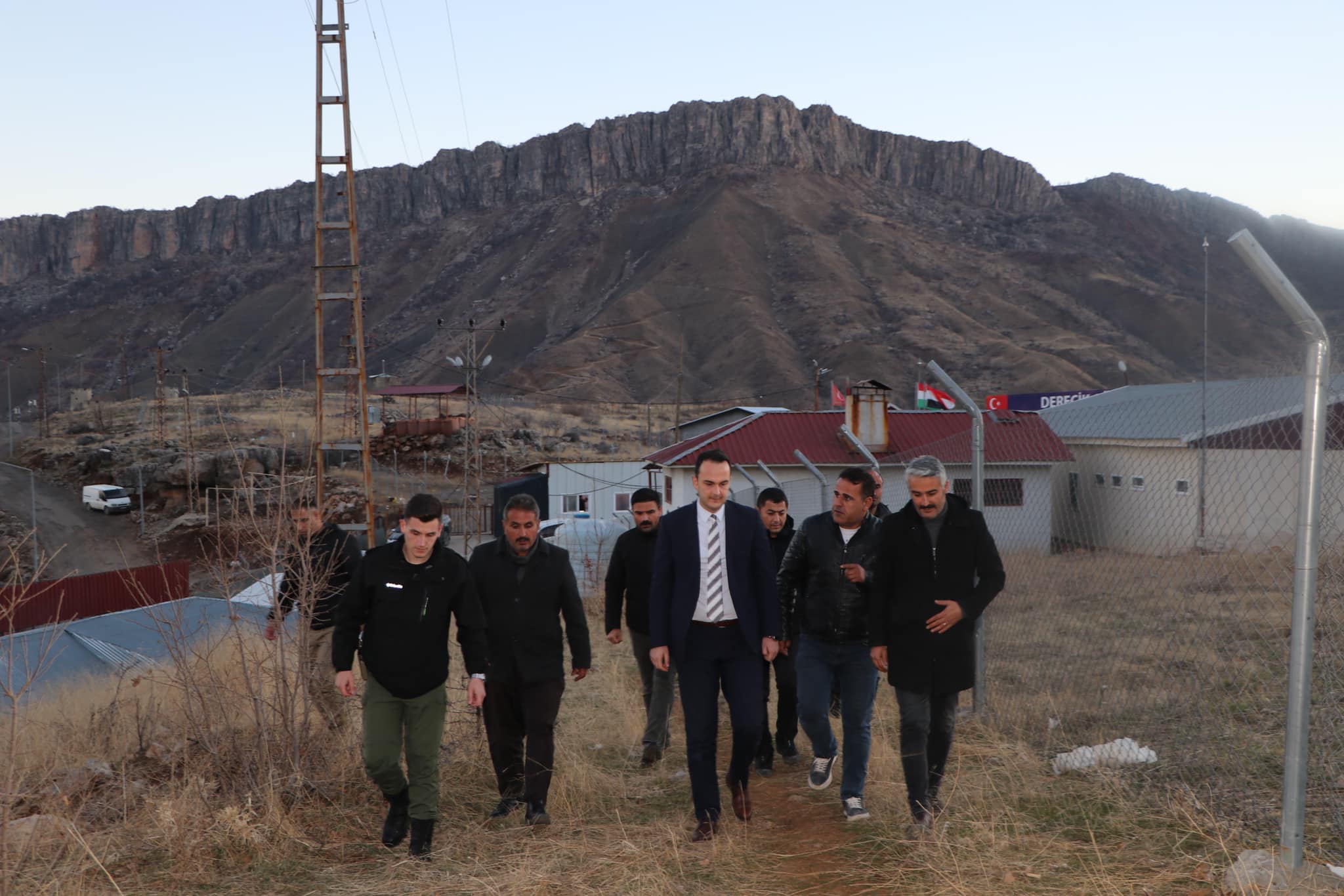 Derecik Sınır kapısının su sorunu çözülüyor!