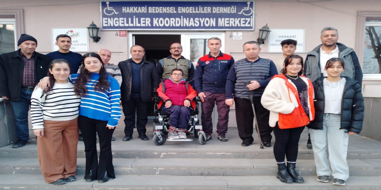 Hakkari AFAD'tan engellilere temel eğitim