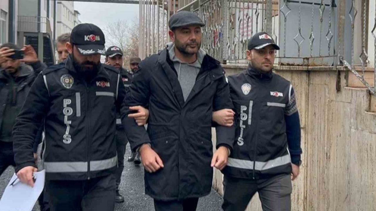 Beşiktaş Belediye Başkanı Rıza Akpolat ve İhsan Aktaş tutuklandı