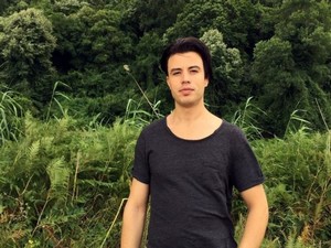 Şemdinli'de Görevli Doktor, Başına Poşet Geçirilmiş Olarak Evinde Ölü Bulundu