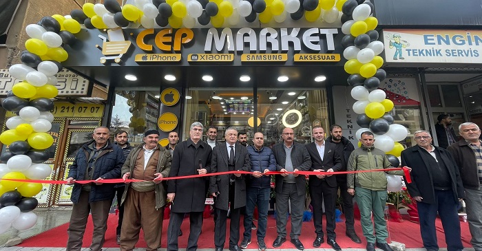 Hakkari'de Cep Market Mağazası Açıldı