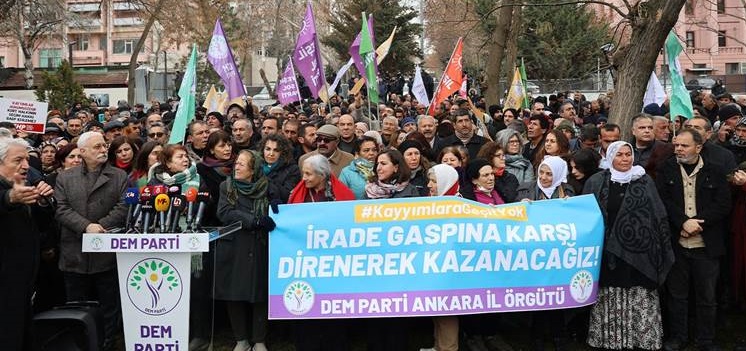 DEM Partililer ‘kayyımlara karşı’ TBMM’ye yürüdü