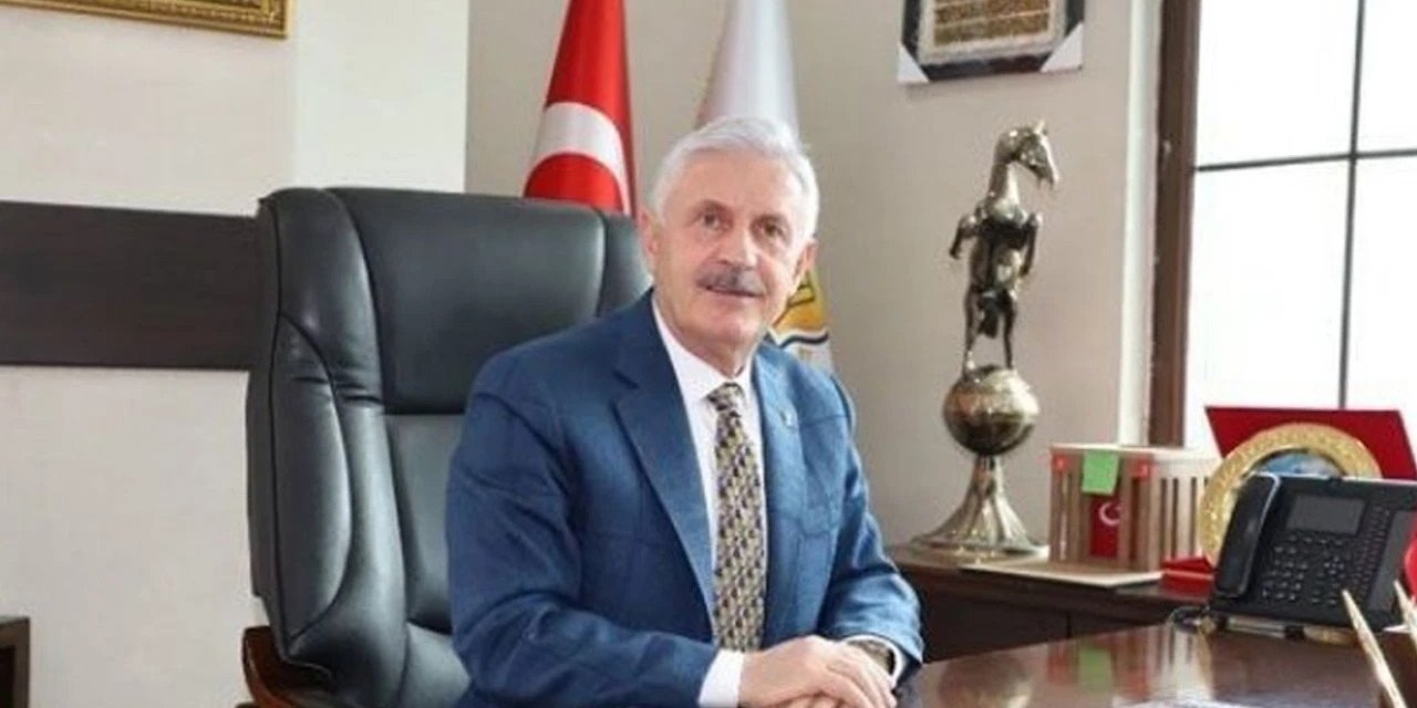 Eski AK Parti Milletvekili Özbek’ten Öcalan’ın Barış Çağrısına Destek